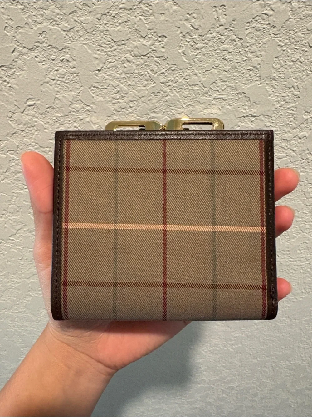 Burberrys Vintage Check Kisslock Wallet in Brown Plaid
